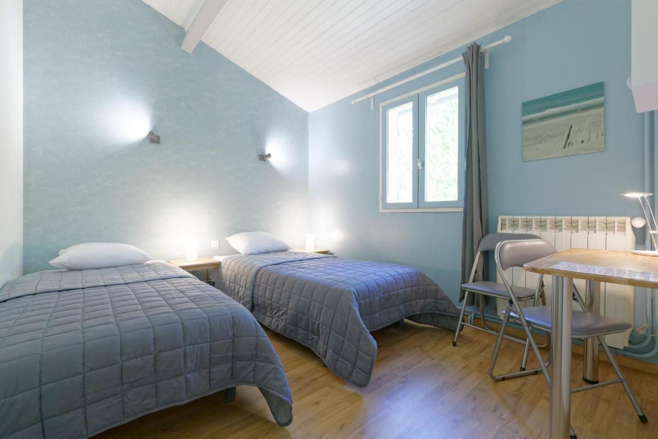 Chambre D'Hotes De Charme A La Maison Bleue Savignac-Mona Екстер'єр фото